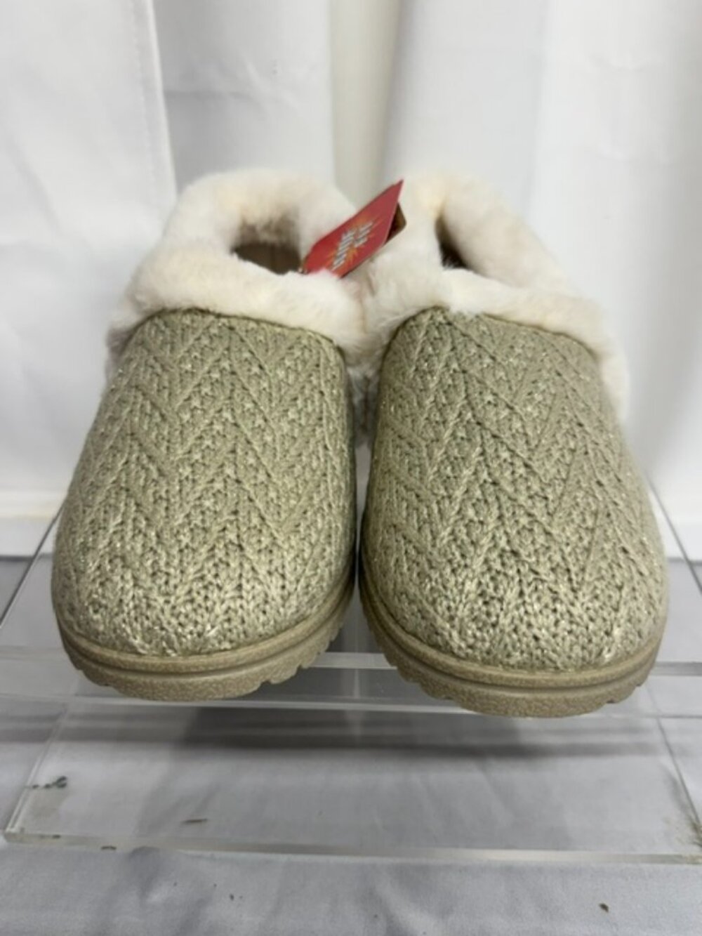 Skechers Cozy Lite - Sweet Walk Slippers - Size 8.5 WIDE - Natural